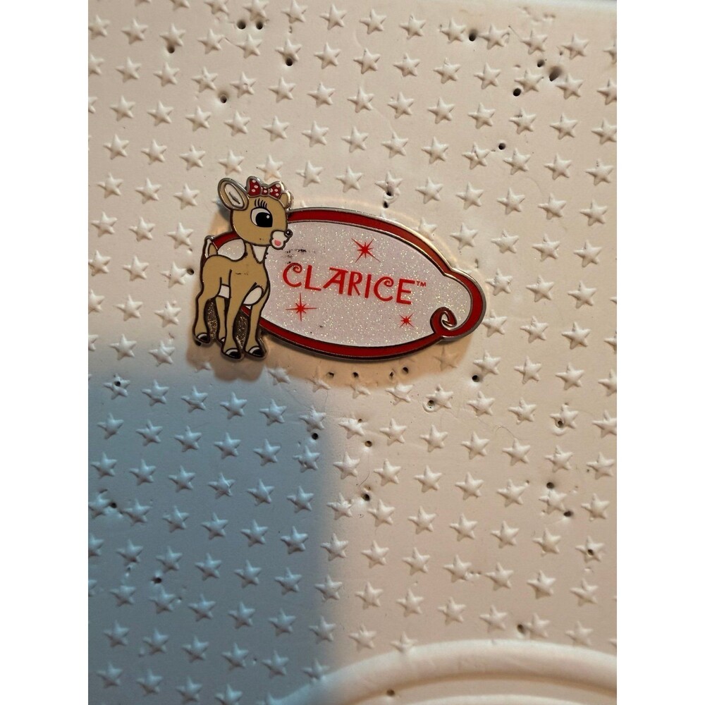 Busch gardens sea world sesame street sesame place Disney pin lapel Rudolph